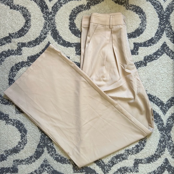 NWT PrettyLittleThing Natural Stone Floaty Tailored Wide Leg Trousers - Picture 7 of 10